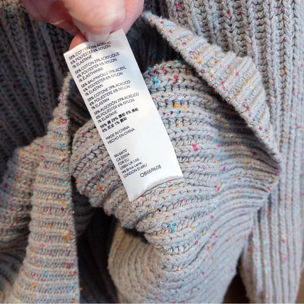 Free People Leo Chunky Rib Knit Confetti Dot Grey Sweater Oversized Medium